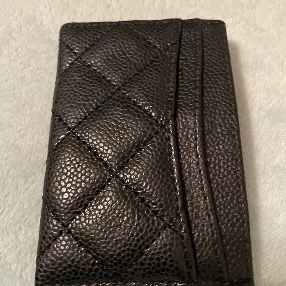 CHANEL Matelasse Caviar Skin Card Case - Picture 14 of 16